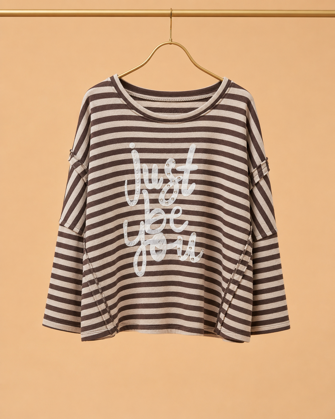 Camiseta Rayas Marrón “Just Be You”