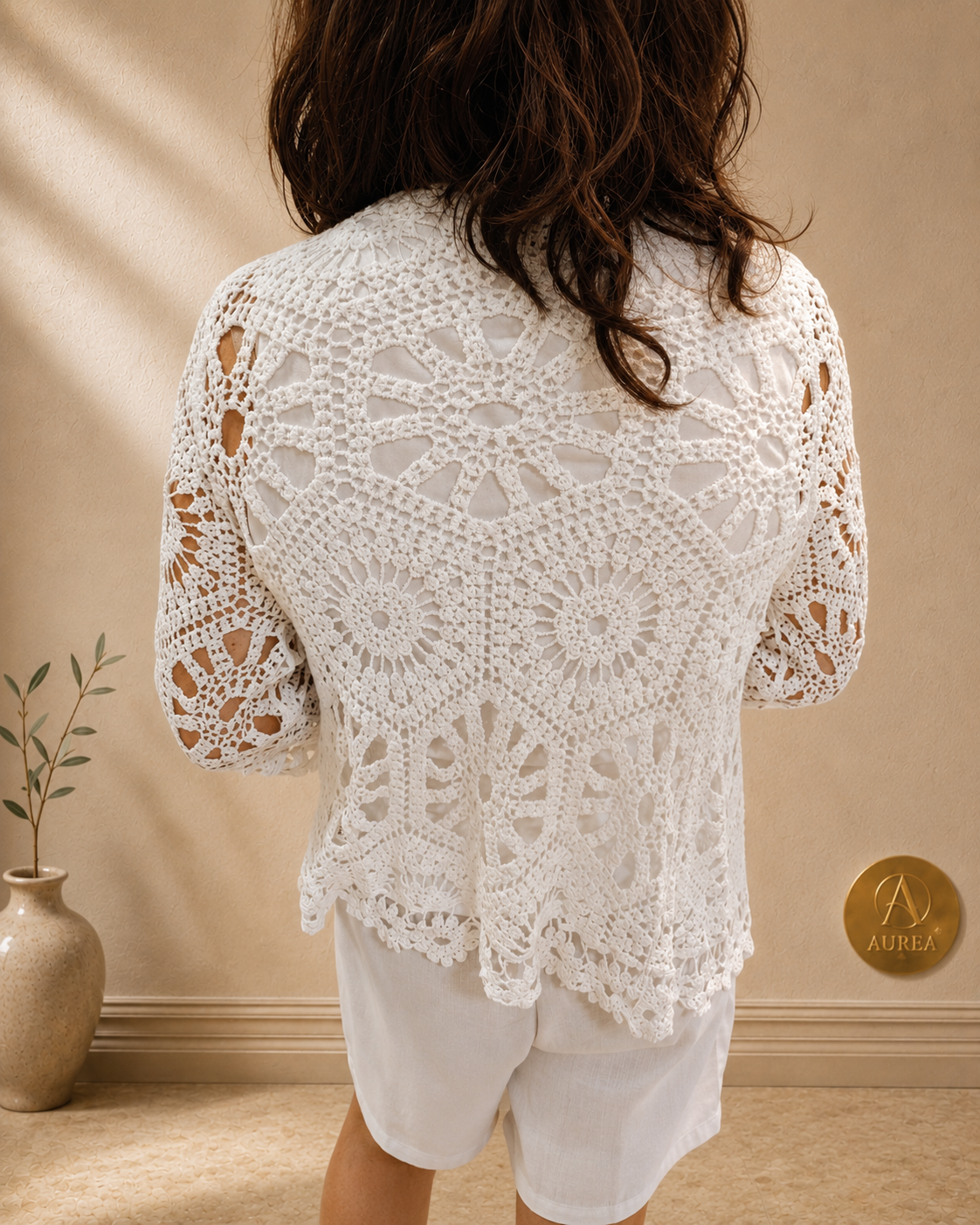 Chaqueta Calada Crochet con Lazo