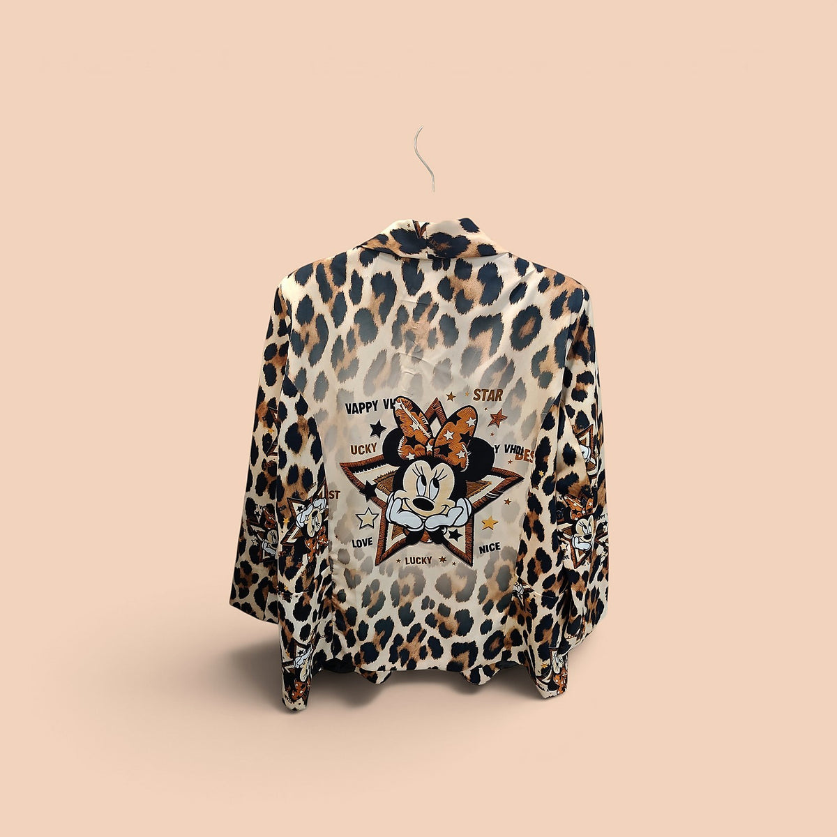 Blazer Leopardo con Ilustración Artística Posterior