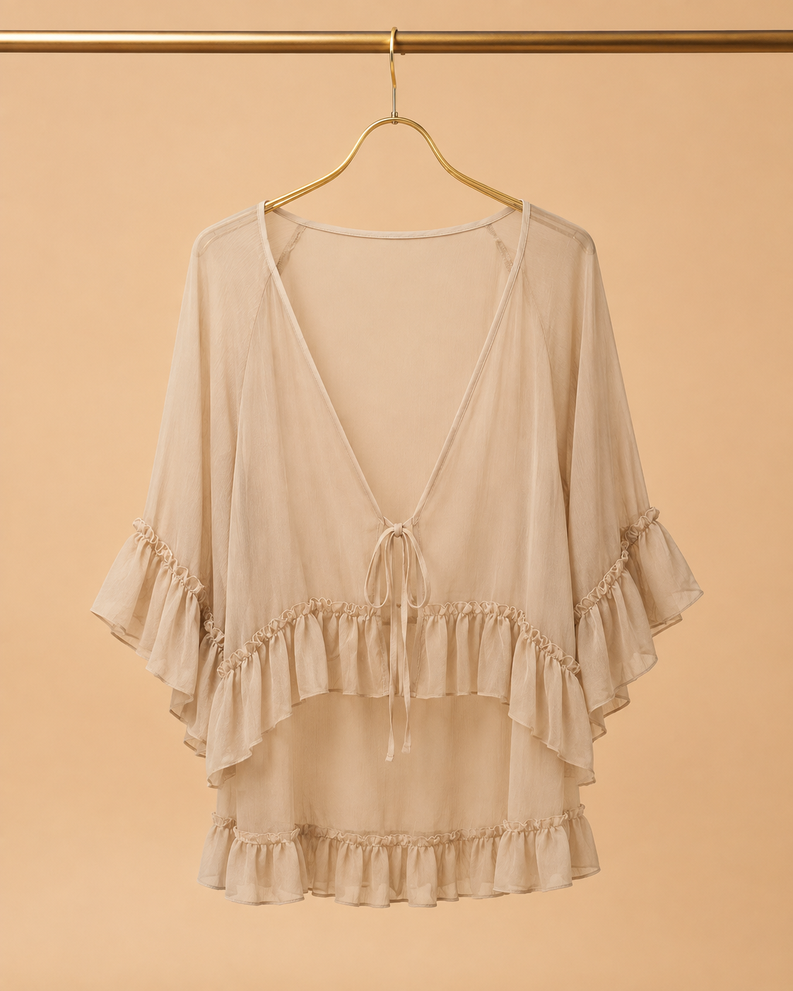 Blusa Beige Amplia con Volantes y Lazo