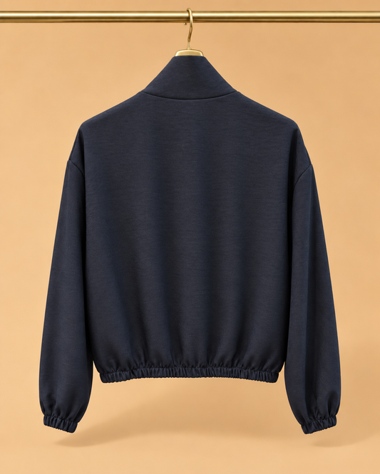 Chaqueta Corta Azul Marino con Cuello Alto