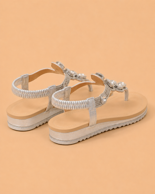 Sandalias Plateadas con Pedrería y Tira Elástica