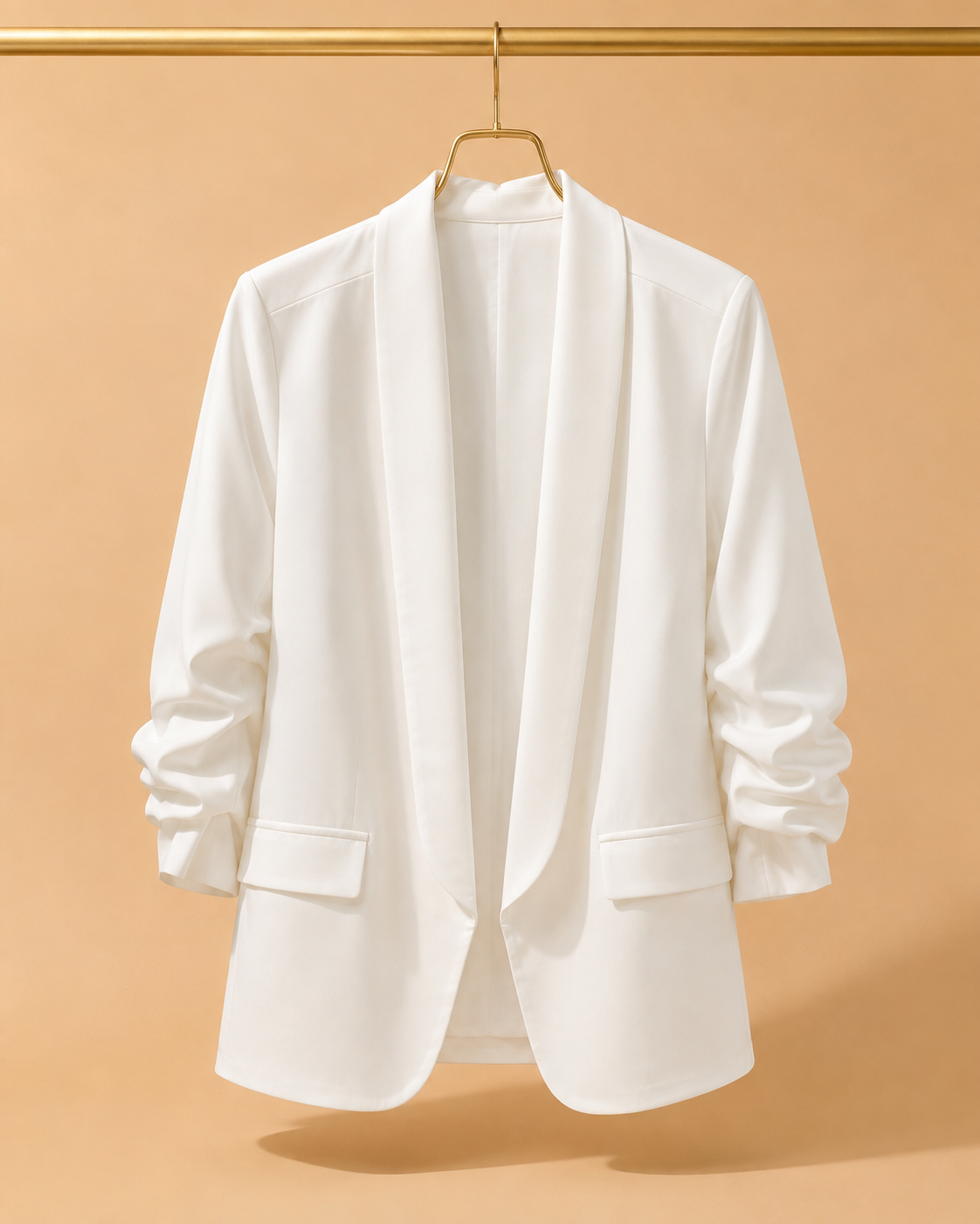 Blazer Blanco Fluido con Mangas Fruncidas