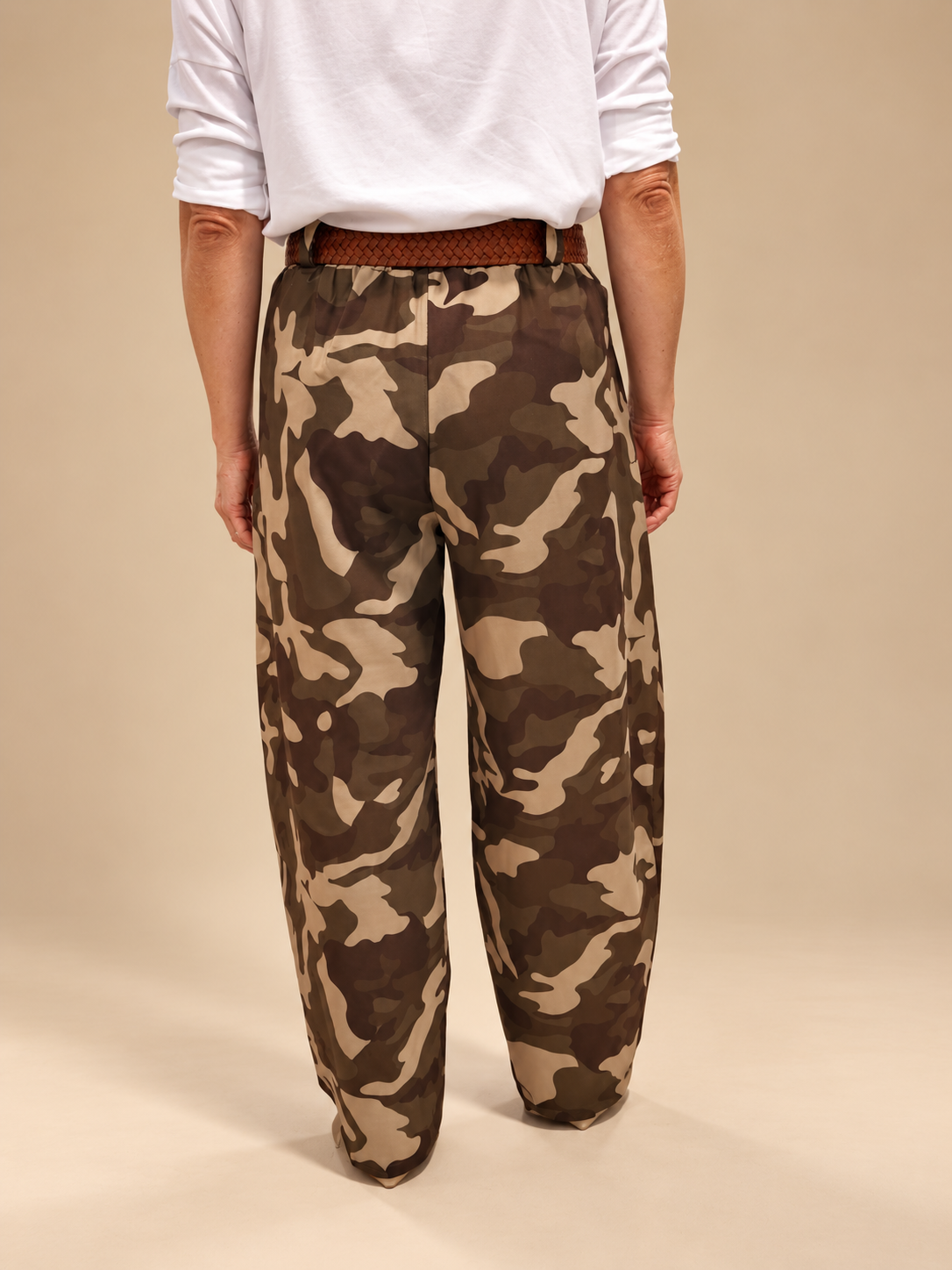 Pantalón Camuflaje Marrón con Cinturón