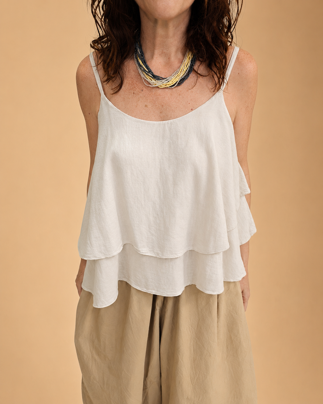 Top Blanco de Tirantes con Doble Volante JOT