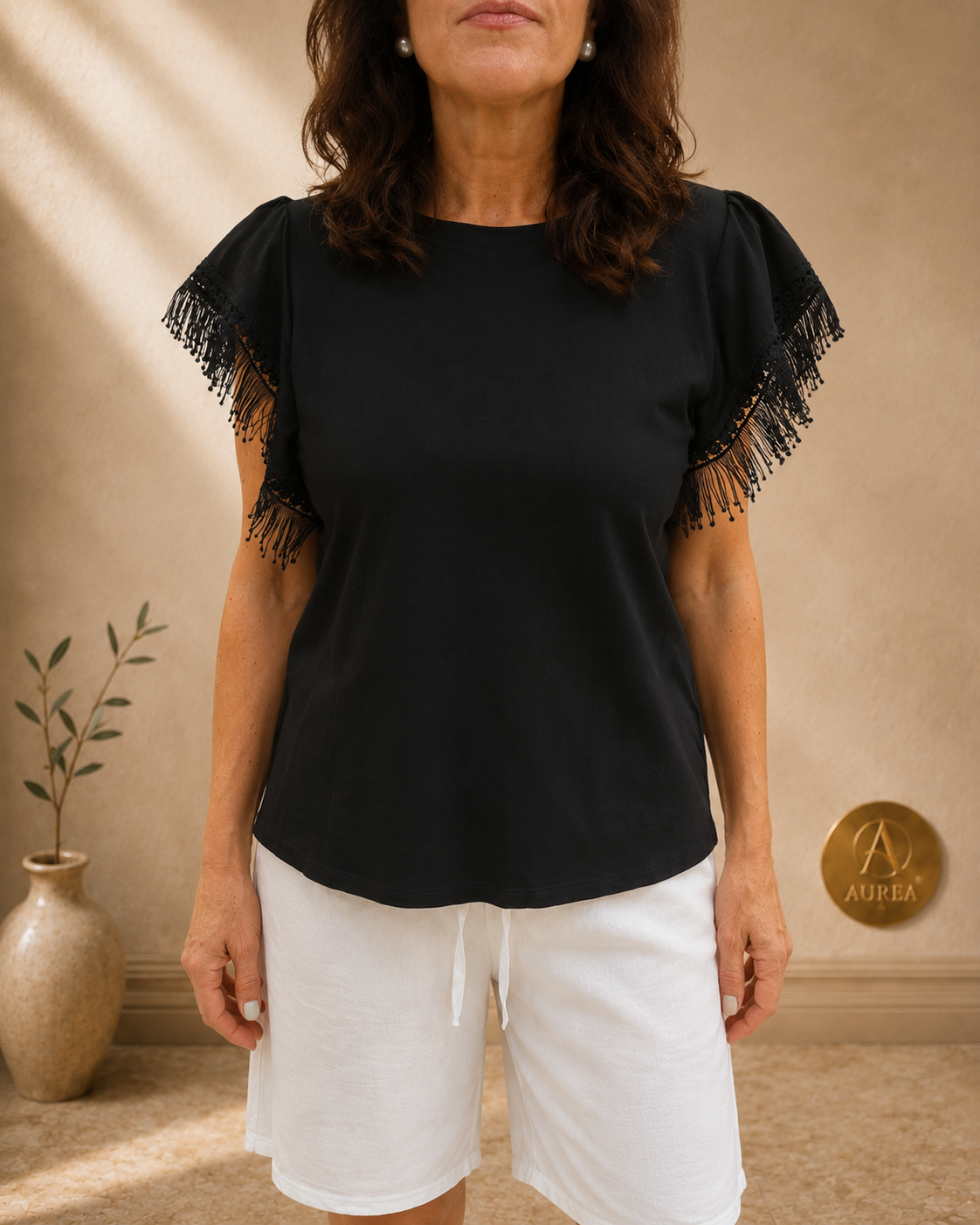 Camiseta con Flecos de Encaje