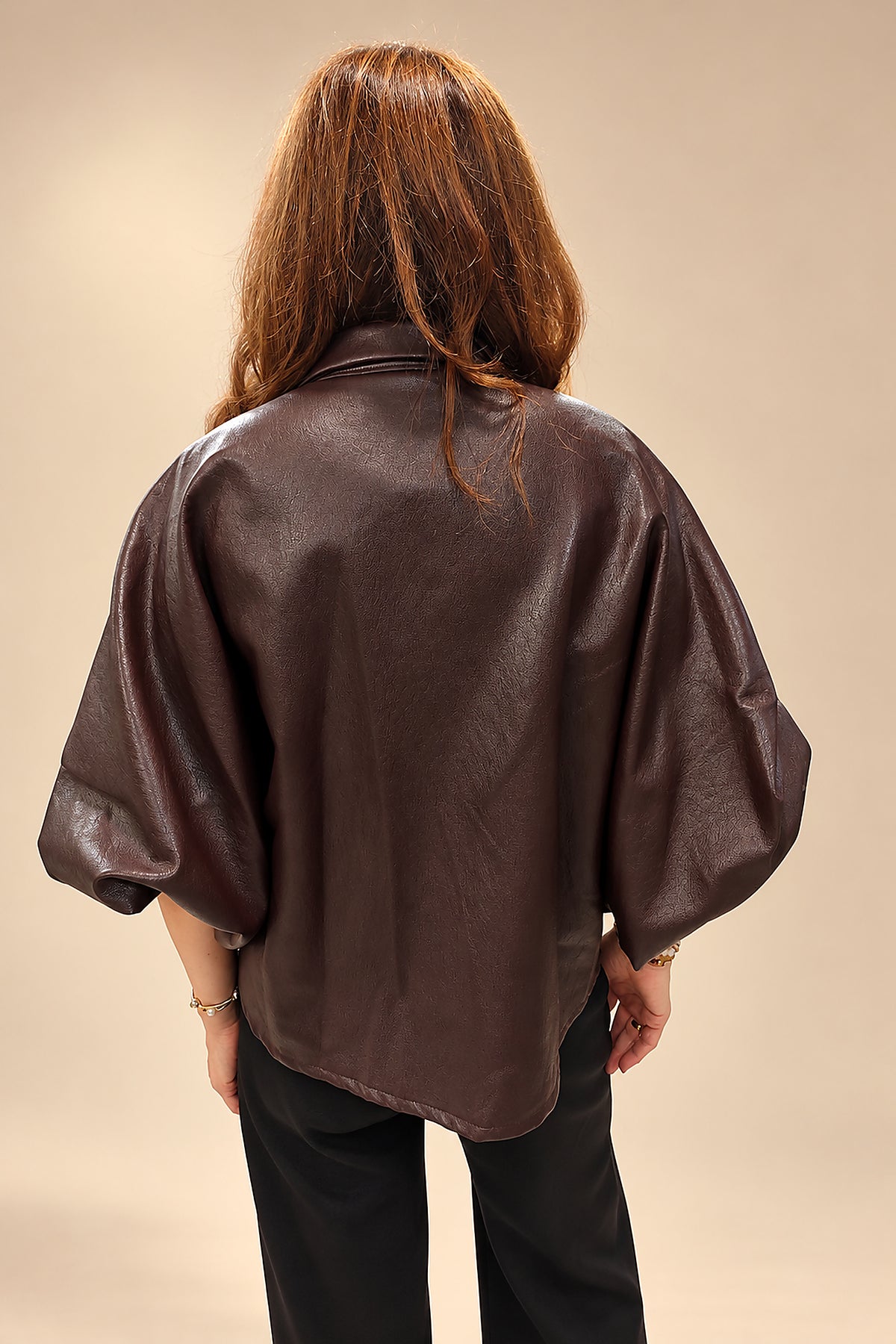 Camisa Marrón Oversize Efecto Piel