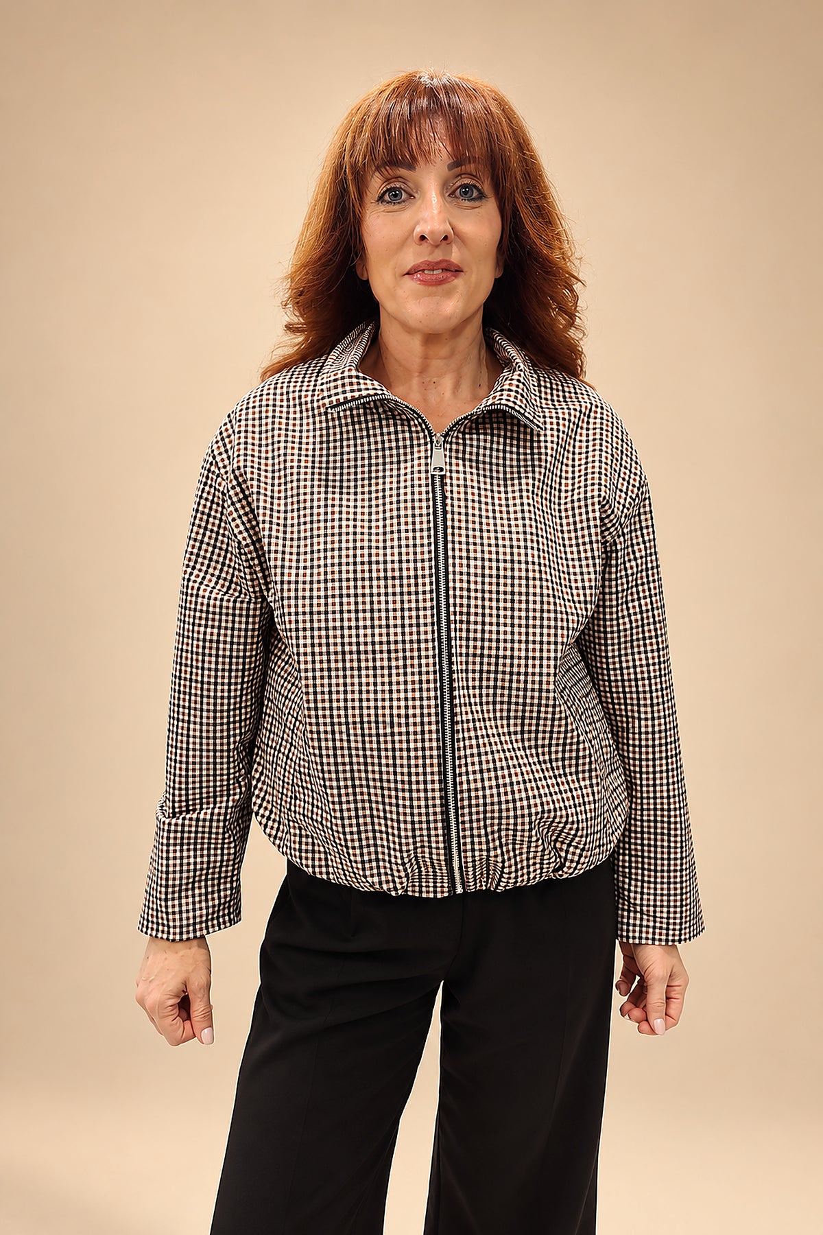 Chaqueta Corta de Cuadros con Cremallera