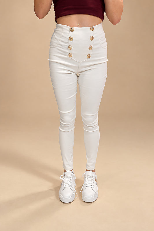 Pantalón Push-Up Beige de Botonadura Dorada