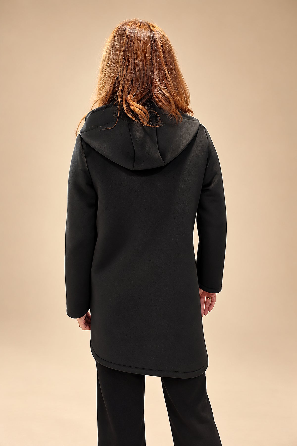 Chaqueta Larga con Capucha y Bolsillos