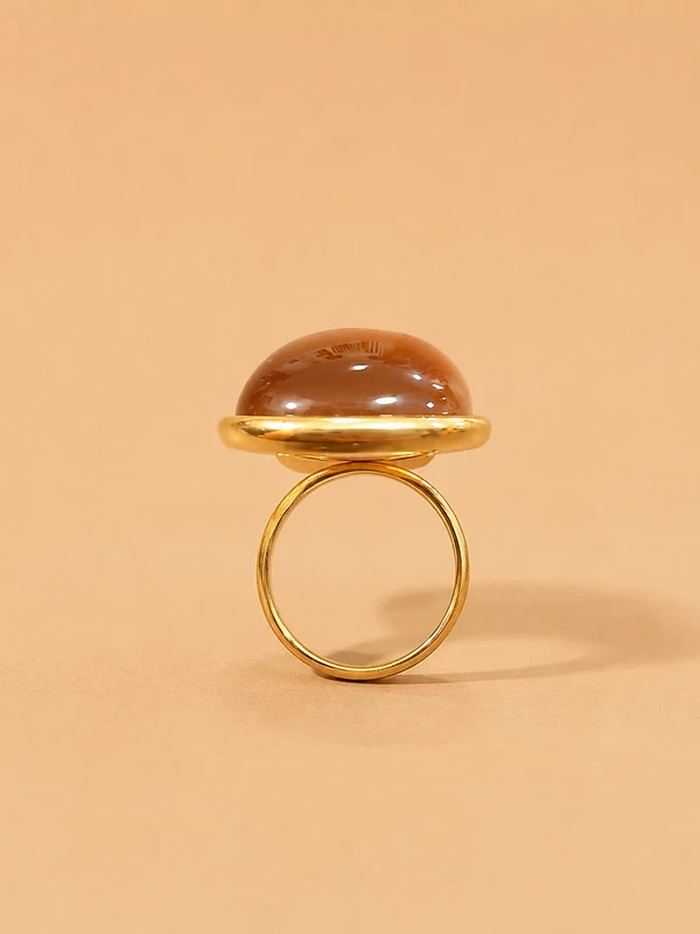 Anillo Dorado Ovalado Ámbar