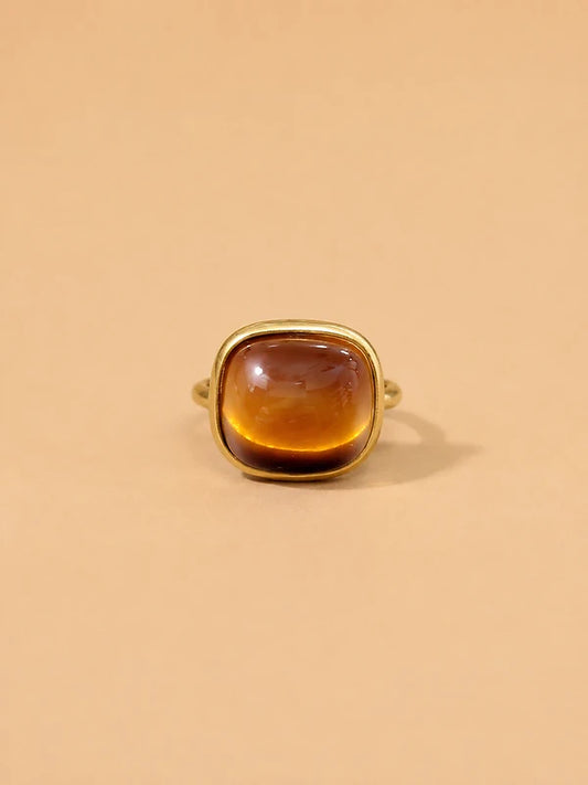 Anillo Dorado Ovalado Ámbar
