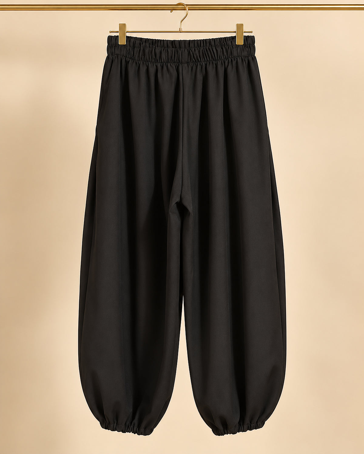 Pantalón Jogger Fluido con Lazada