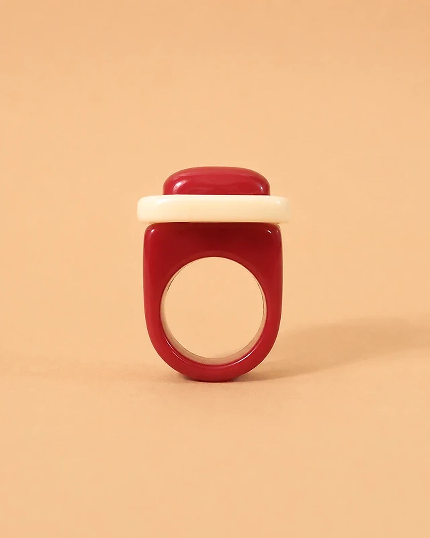 Anillo Granate y Crema Geométrico