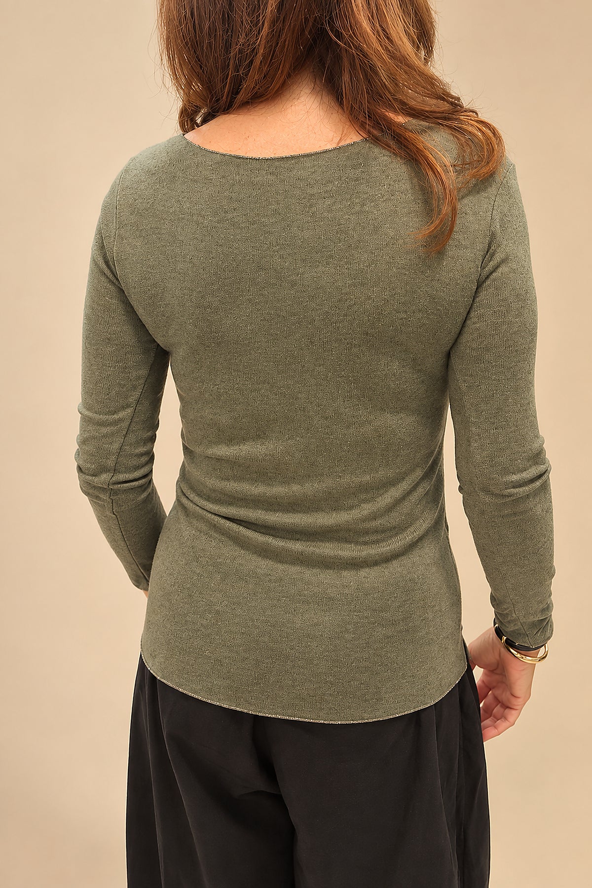 Camiseta Manga Larga Falling in Love Verde Oliva