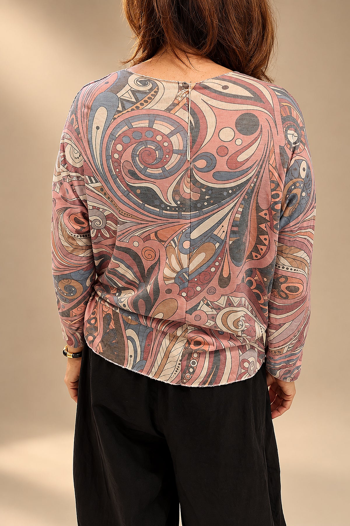 Camiseta Manga Larga con Estampado Paisley Rosa