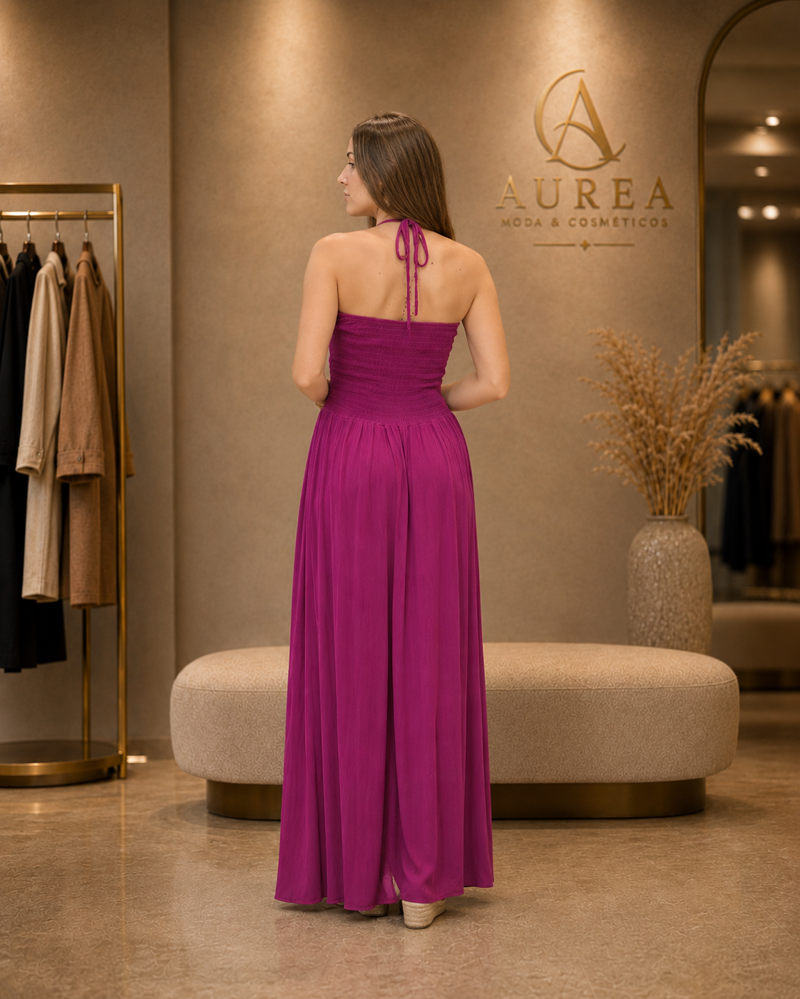 Vestido Largo Magenta con Escote Halter