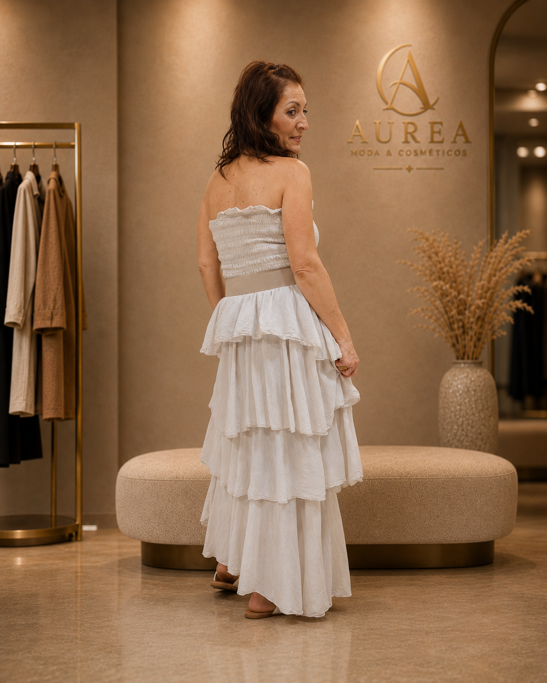 Vestido Largo Blanco Marfil con Volantes