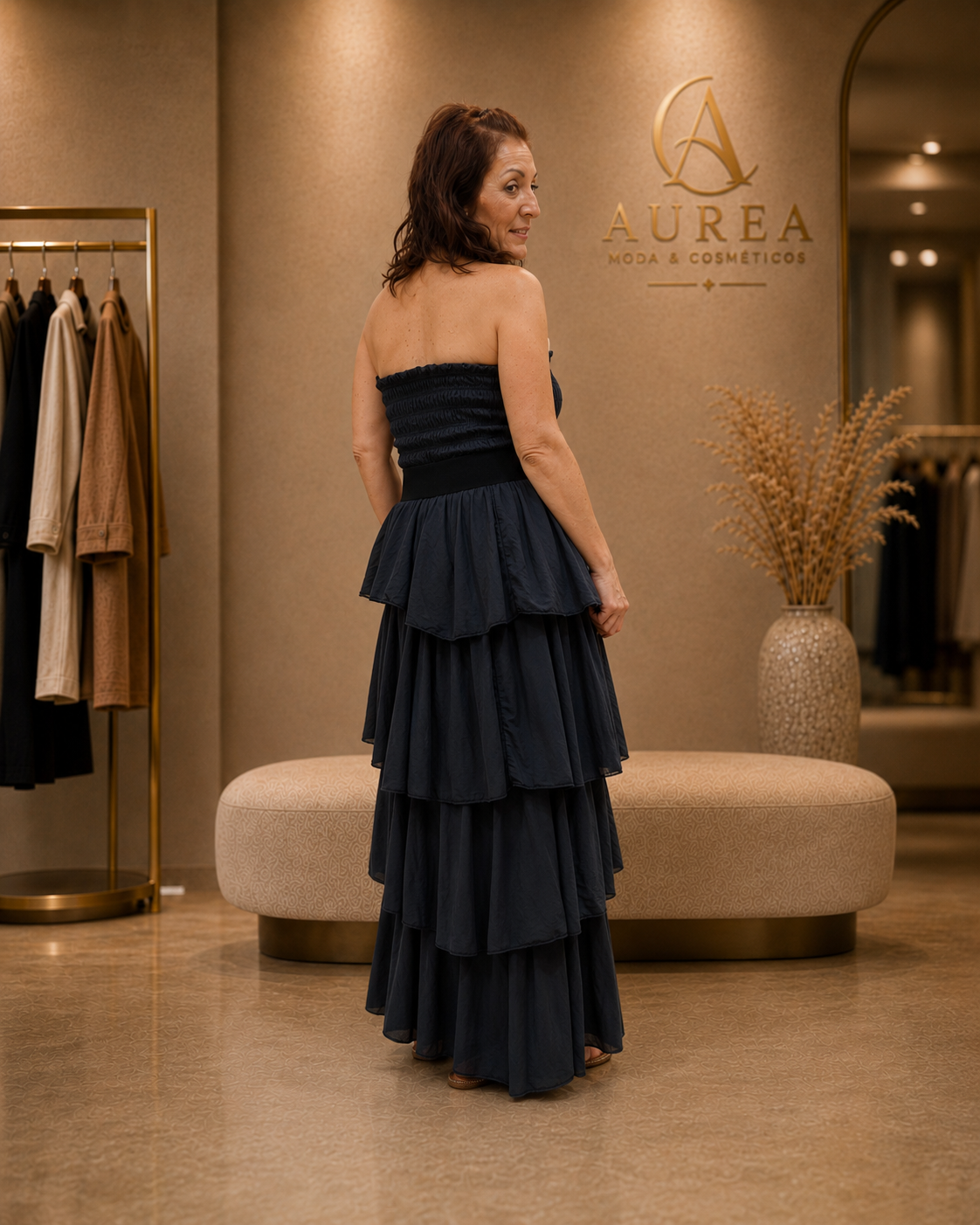 Vestido Largo Negro Palabra de Honor con Volantes