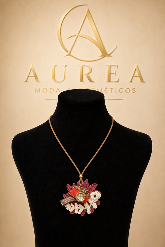 Collar Atelier Cámara Vintage