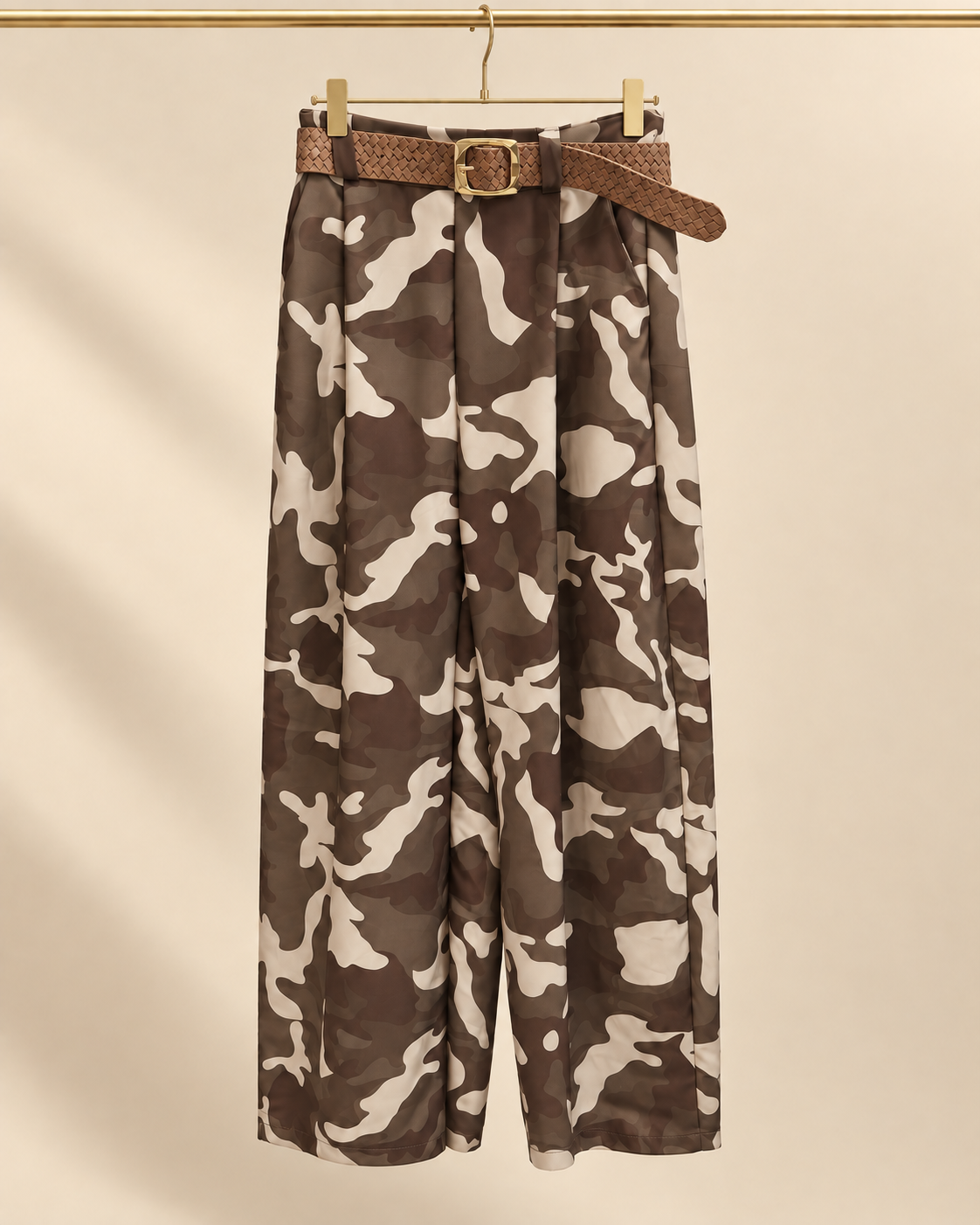 Pantalón Camuflaje Marrón con Cinturón