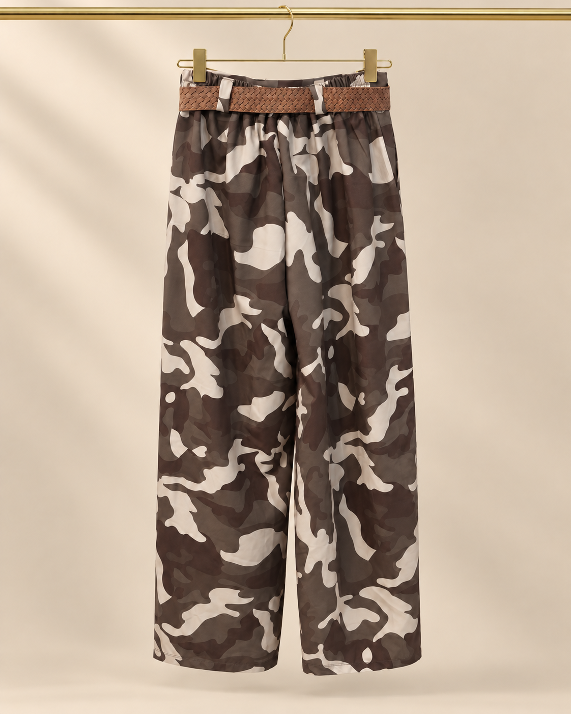 Pantalón Camuflaje Marrón con Cinturón
